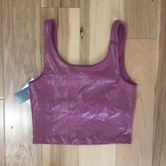 Beyond Yoga Keep it Simple Cropped Yoga Tank - Picture 3 of 3